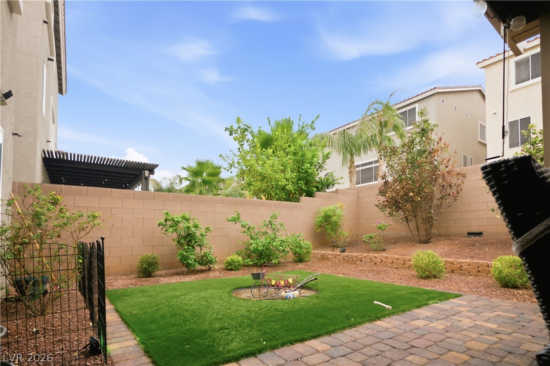 10121 Arbor Brook Court Property Photo 11