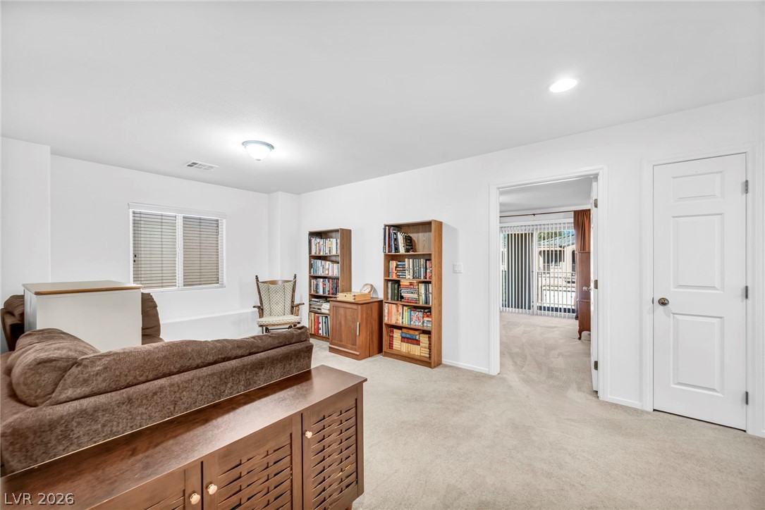 7576 Shiny Bangle Court Property Photo 18