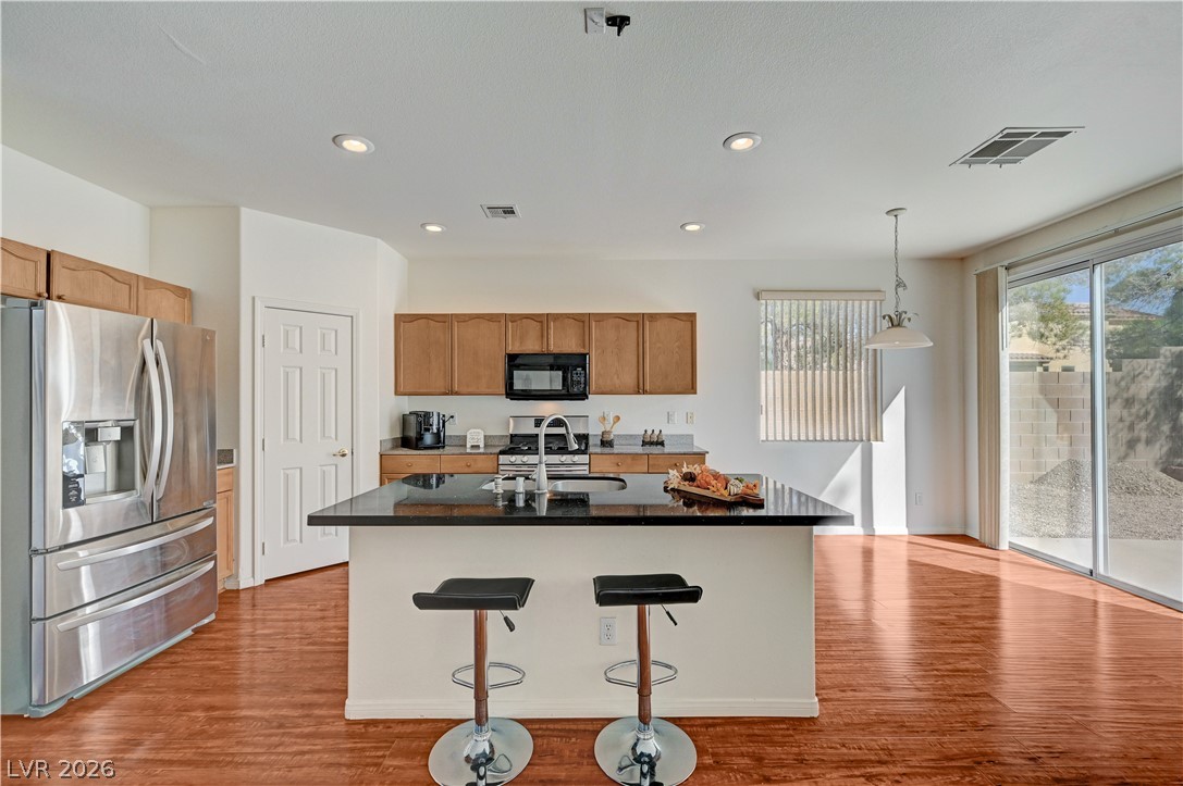 235 Hickory Heights Avenue Property Photo 8