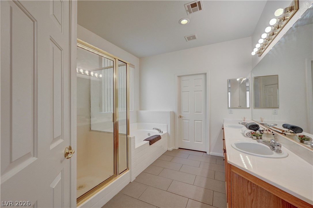 235 Hickory Heights Avenue Property Photo 19