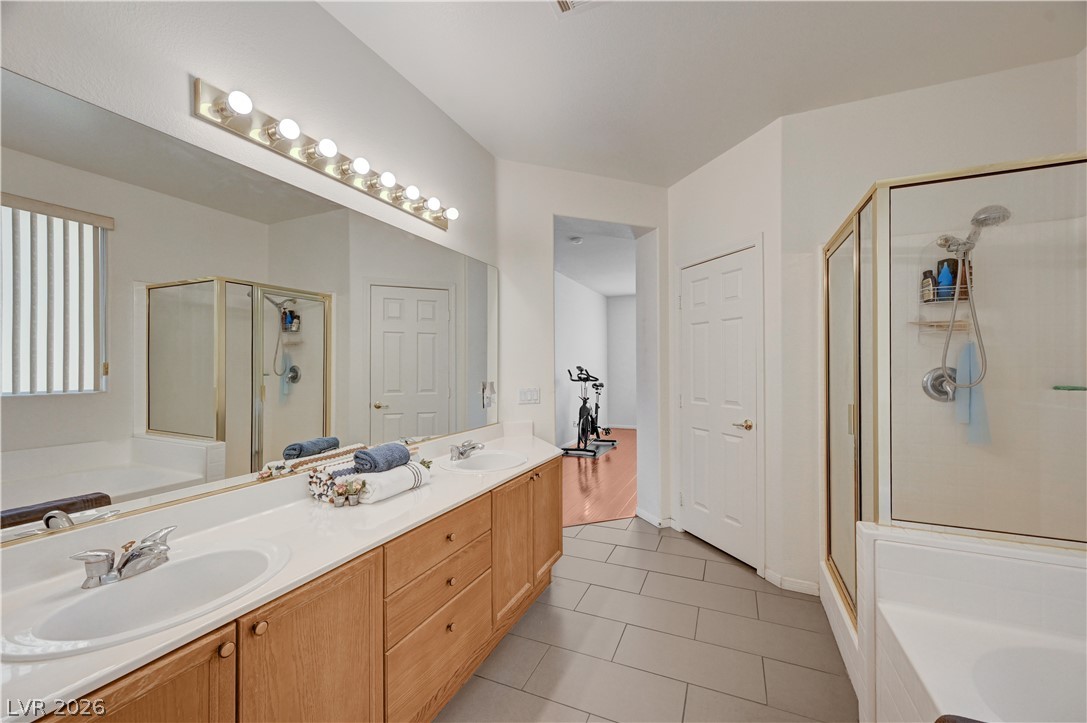 235 Hickory Heights Avenue Property Photo 20