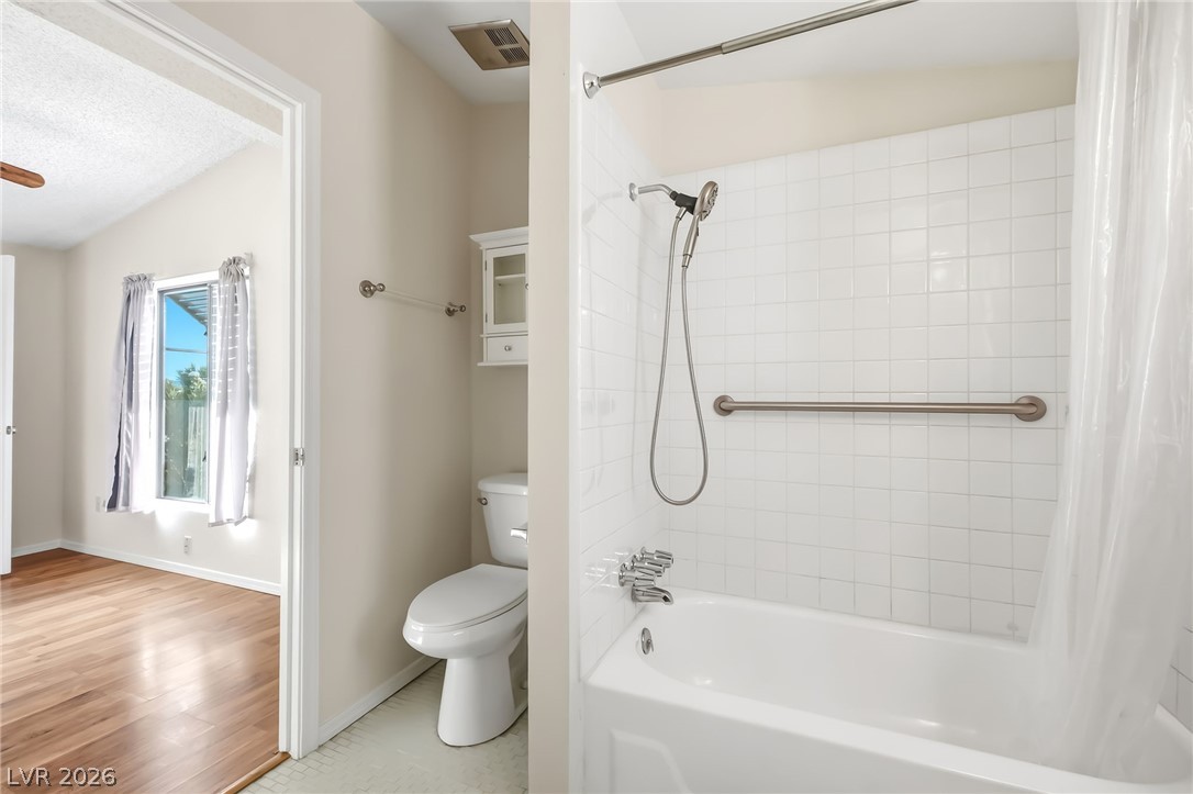 1639 Granada Street Property Photo 30