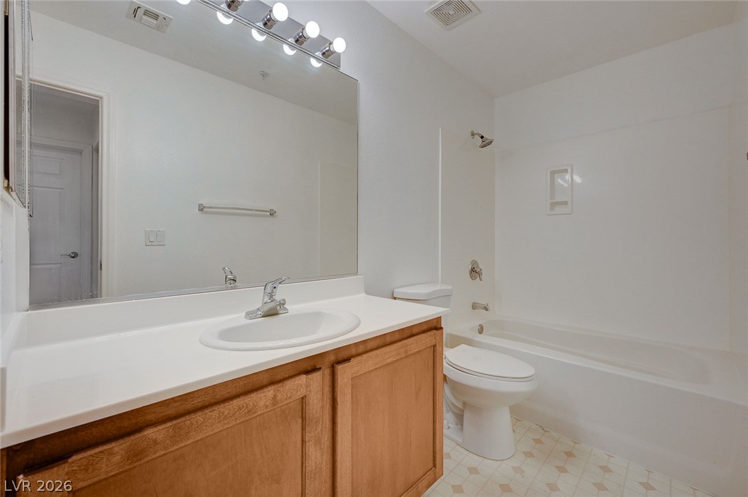 83 East Agate Avenue 302 Property Photo 22