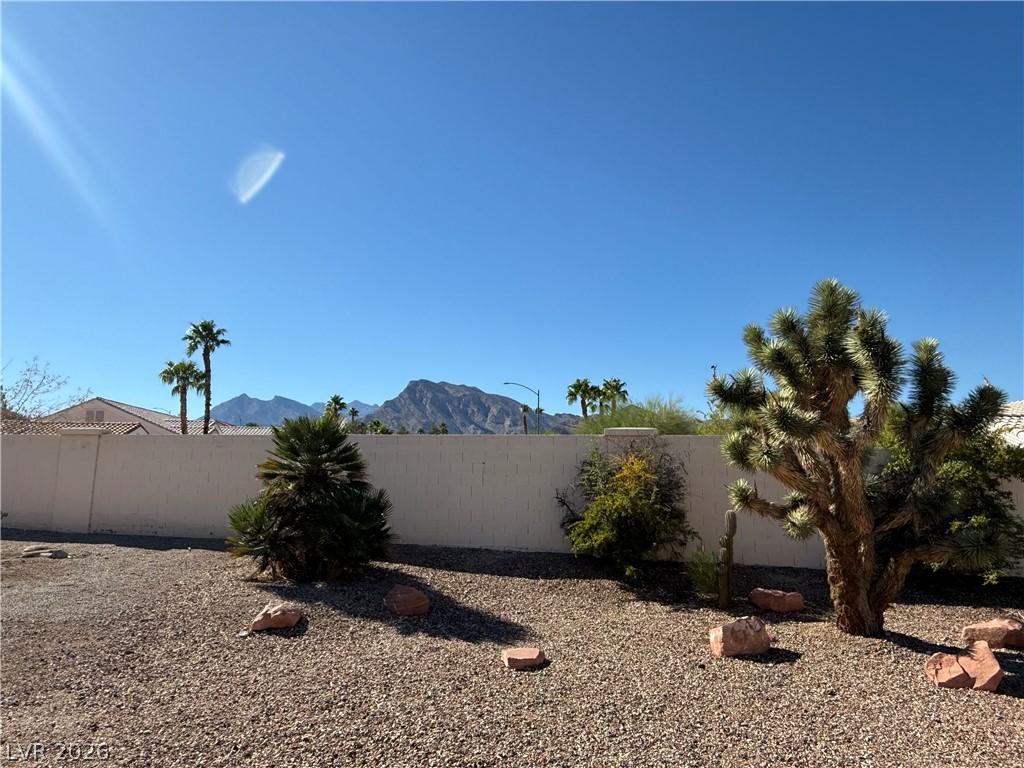 2909 High Range Drive Property Photo 4
