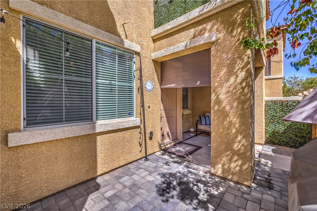 1525 Spiced Wine Avenue 12103 Property Photo 4
