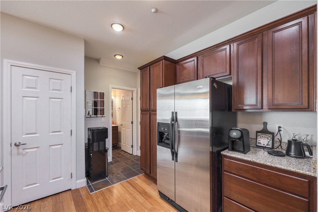 1525 Spiced Wine Avenue 12103 Property Photo 13