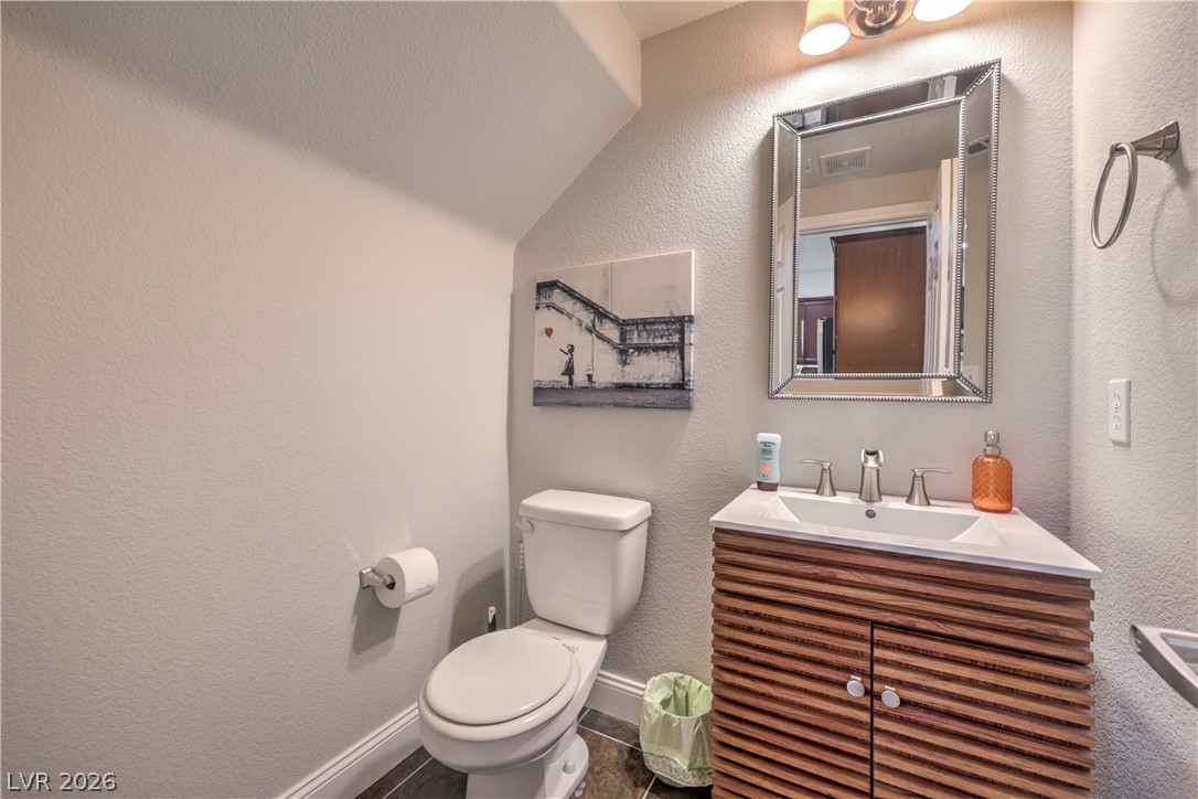 1525 Spiced Wine Avenue 12103 Property Photo 24