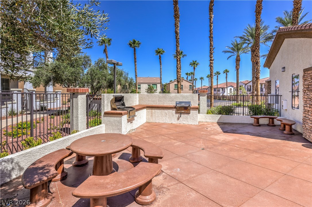 1525 Spiced Wine Avenue 12103 Property Photo 29