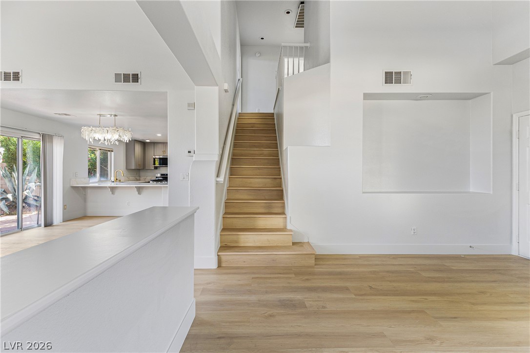 10416 Horseback Ridge Avenue Property Photo 19