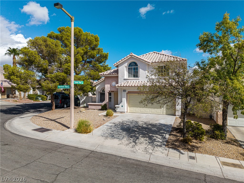 10416 Horseback Ridge Avenue Property Photo 33