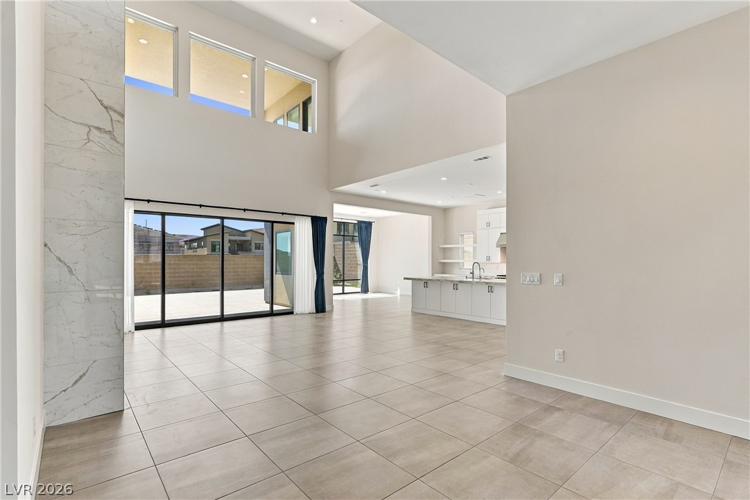10761 Canyon Bloom Drive Property Photo 13