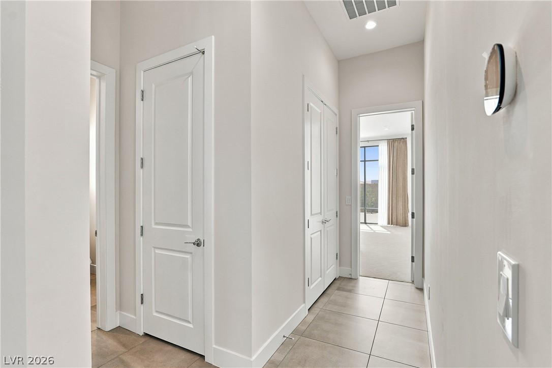 10761 Canyon Bloom Drive Property Photo 25