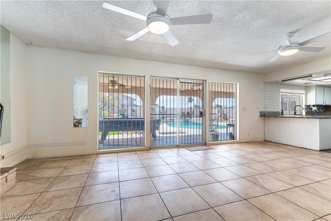 6235 Adenmoor Court Property Photo 5