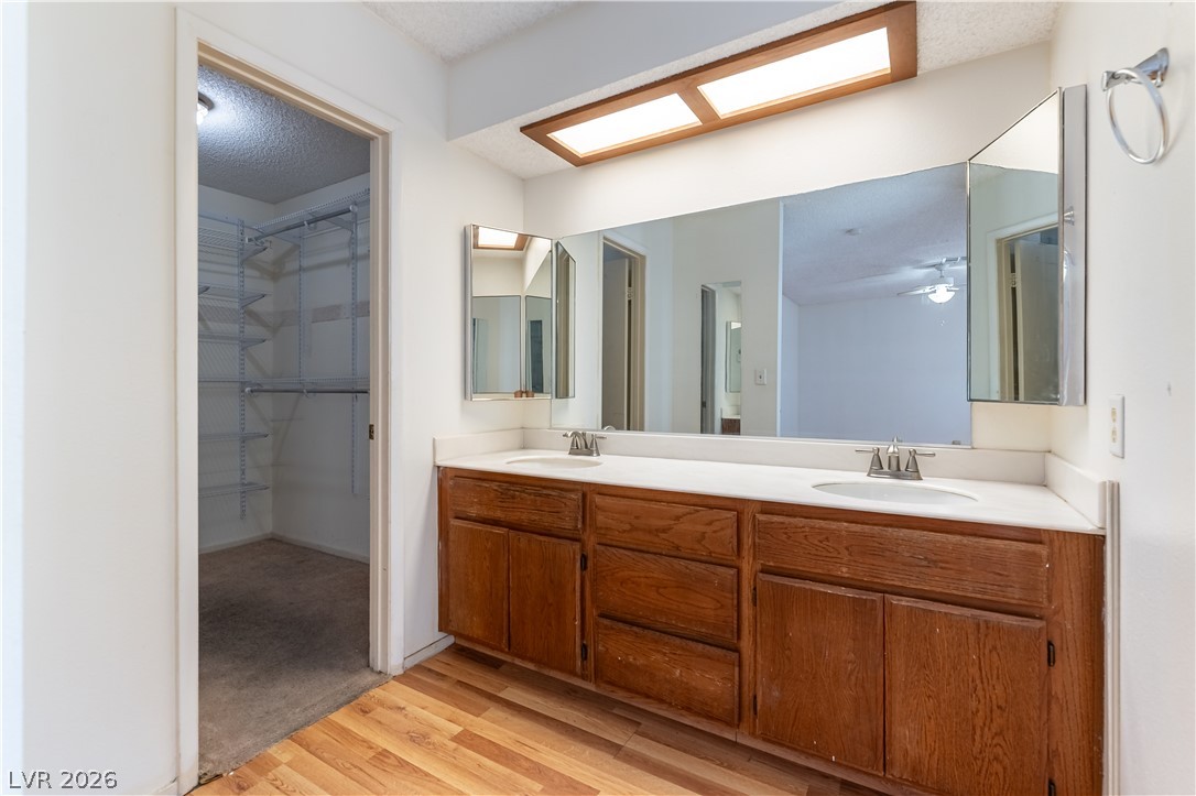 6235 Adenmoor Court Property Photo 11