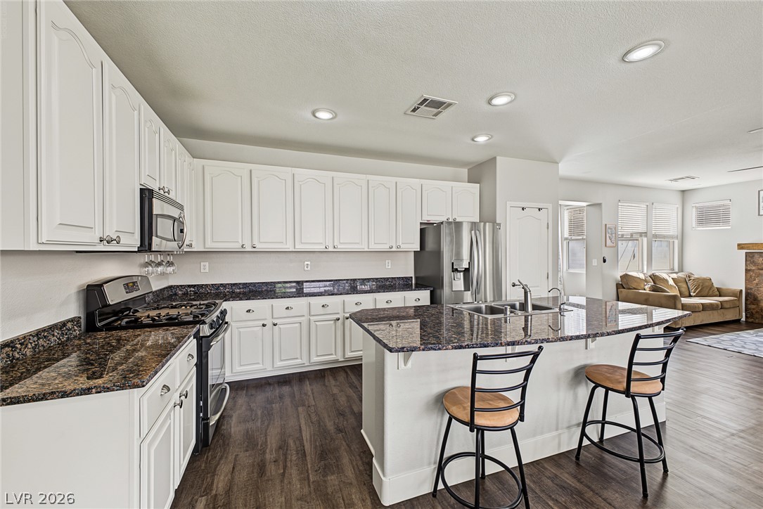517 Ivy Spring Street Property Photo 18