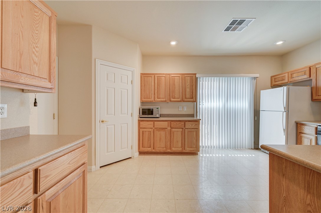 1711 Spotted Wolf Avenue Property Photo 14