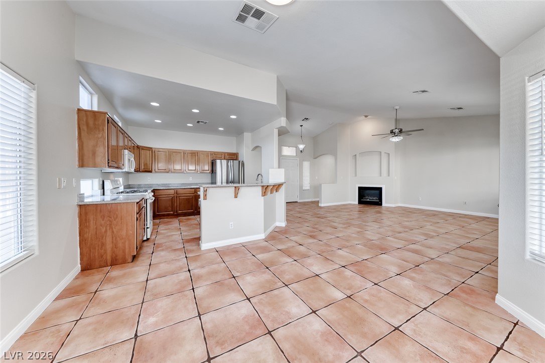 698 Magic Cove Court Property Photo 13