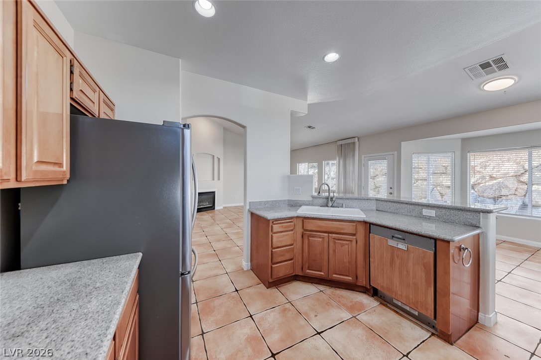 698 Magic Cove Court Property Photo 16