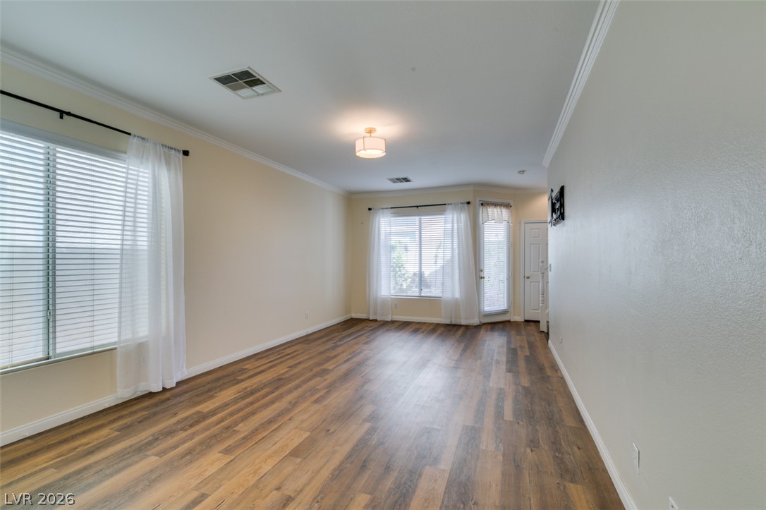 1592 Evening Spirit Avenue Property Photo 4