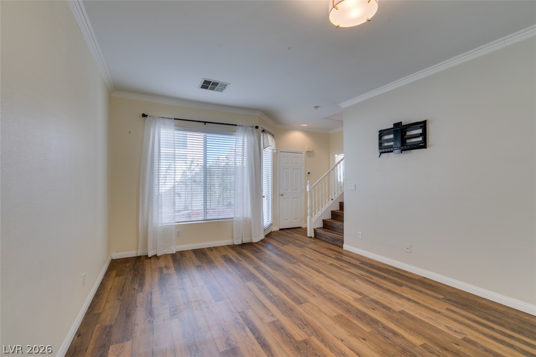 1592 Evening Spirit Avenue Property Photo 9