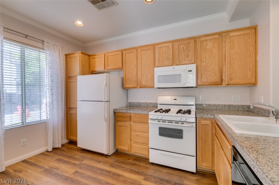 1592 Evening Spirit Avenue Property Photo 23