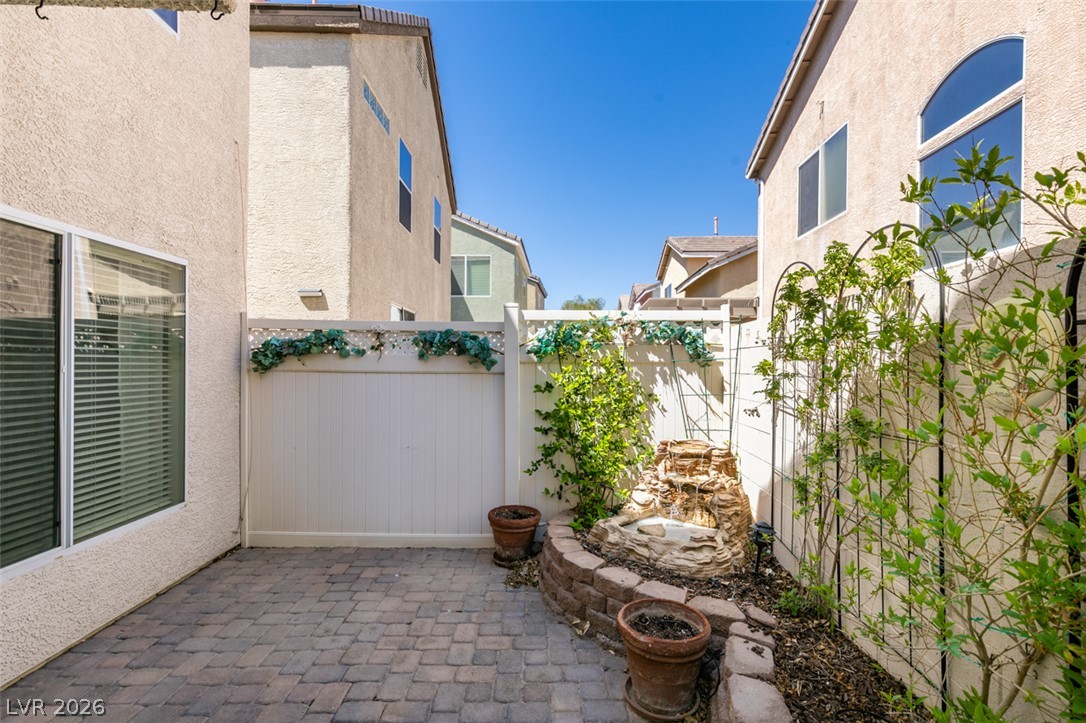 1592 Evening Spirit Avenue Property Photo 40