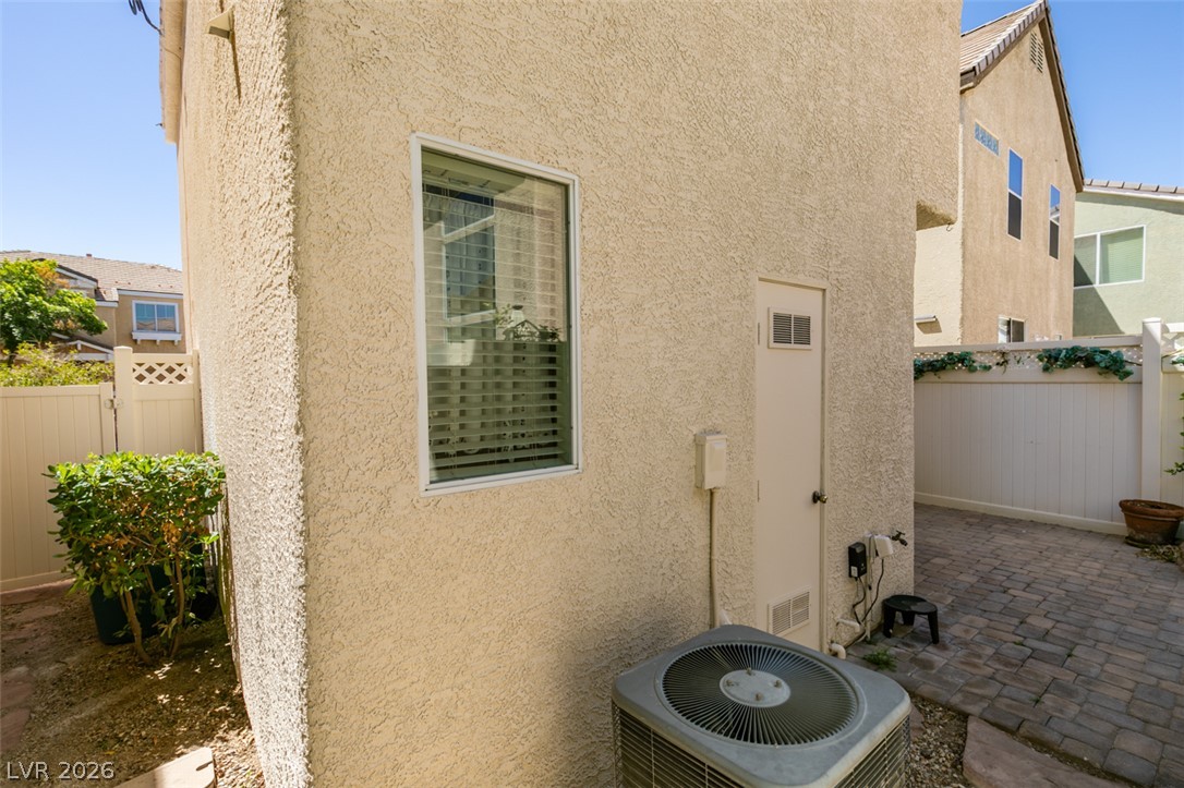1592 Evening Spirit Avenue Property Photo 44