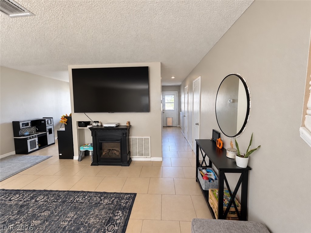 651 Greenbriar Townhouse Way Property Photo 10