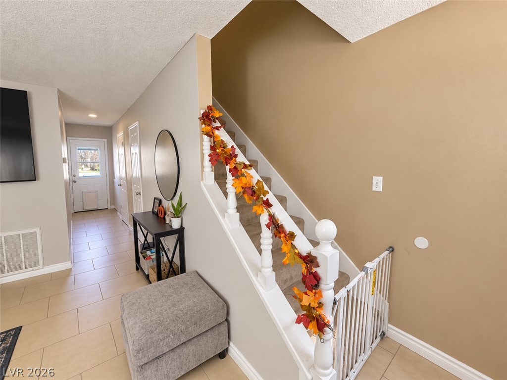 651 Greenbriar Townhouse Way Property Photo 11