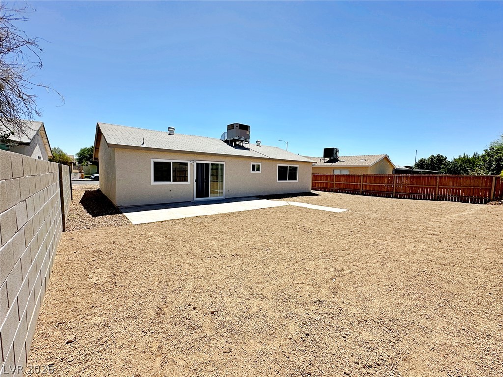 2501 Oak Glen Way Property Photo 23