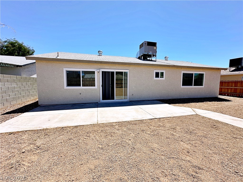2501 Oak Glen Way Property Photo 25
