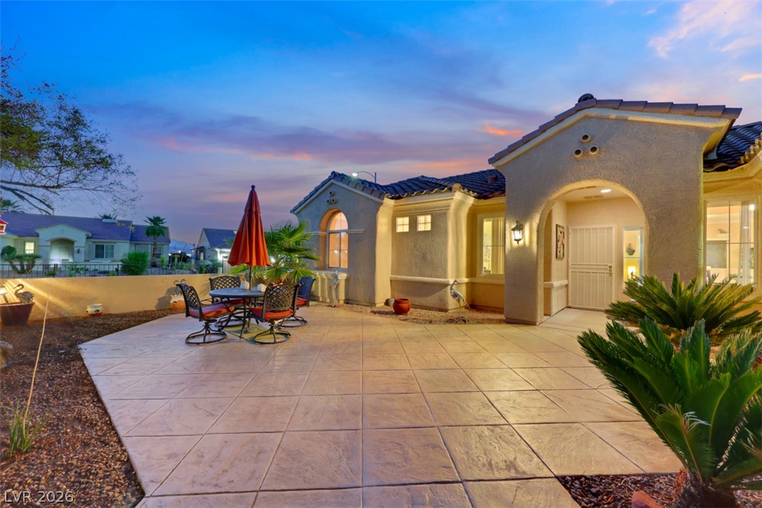 3050 Seaford Peak Drive Property Photo 4