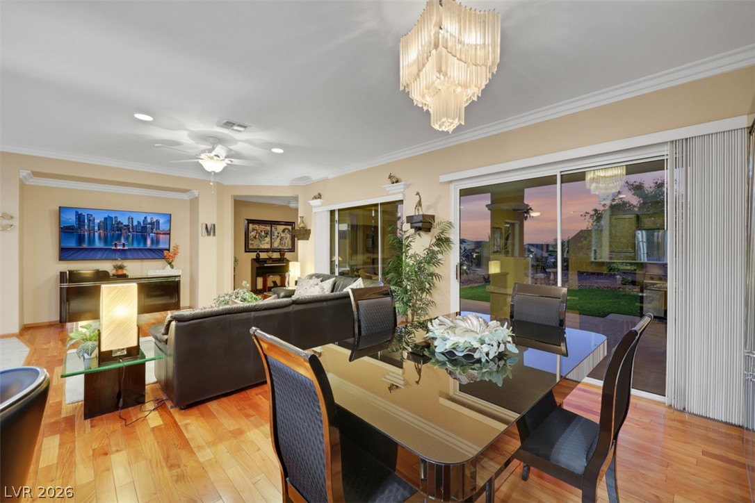 3050 Seaford Peak Drive Property Photo 10