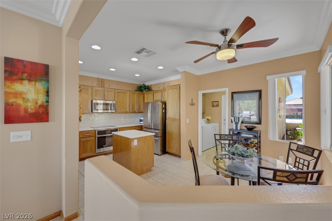 3050 Seaford Peak Drive Property Photo 31