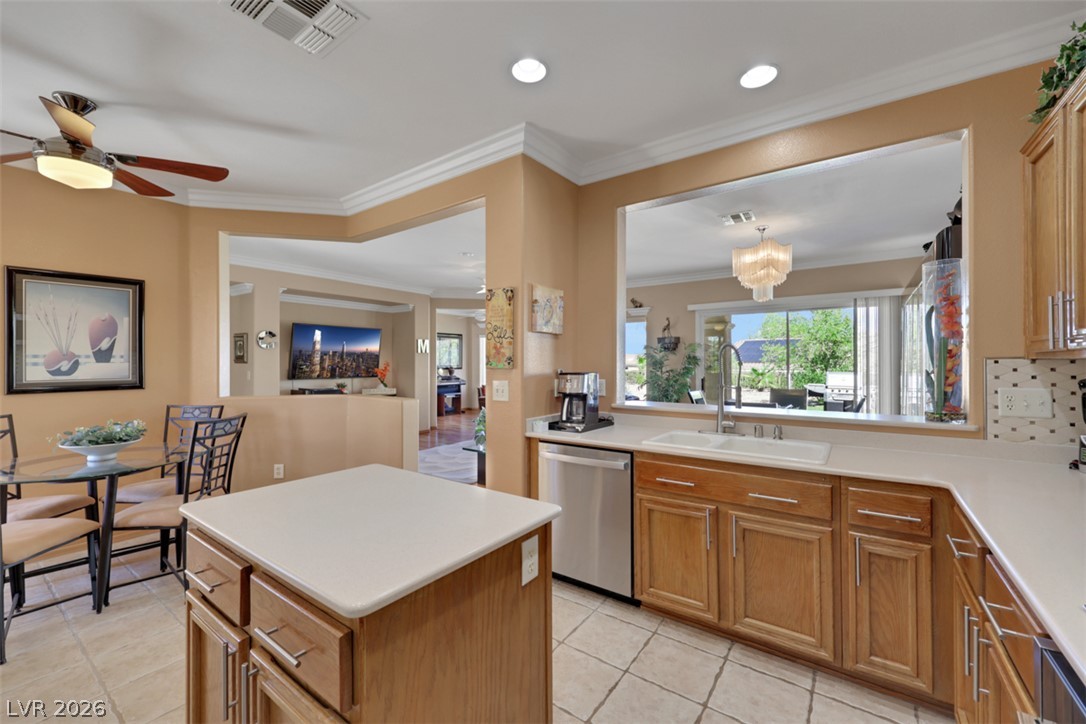 3050 Seaford Peak Drive Property Photo 33