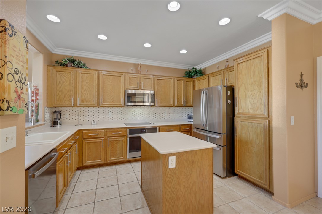3050 Seaford Peak Drive Property Photo 35