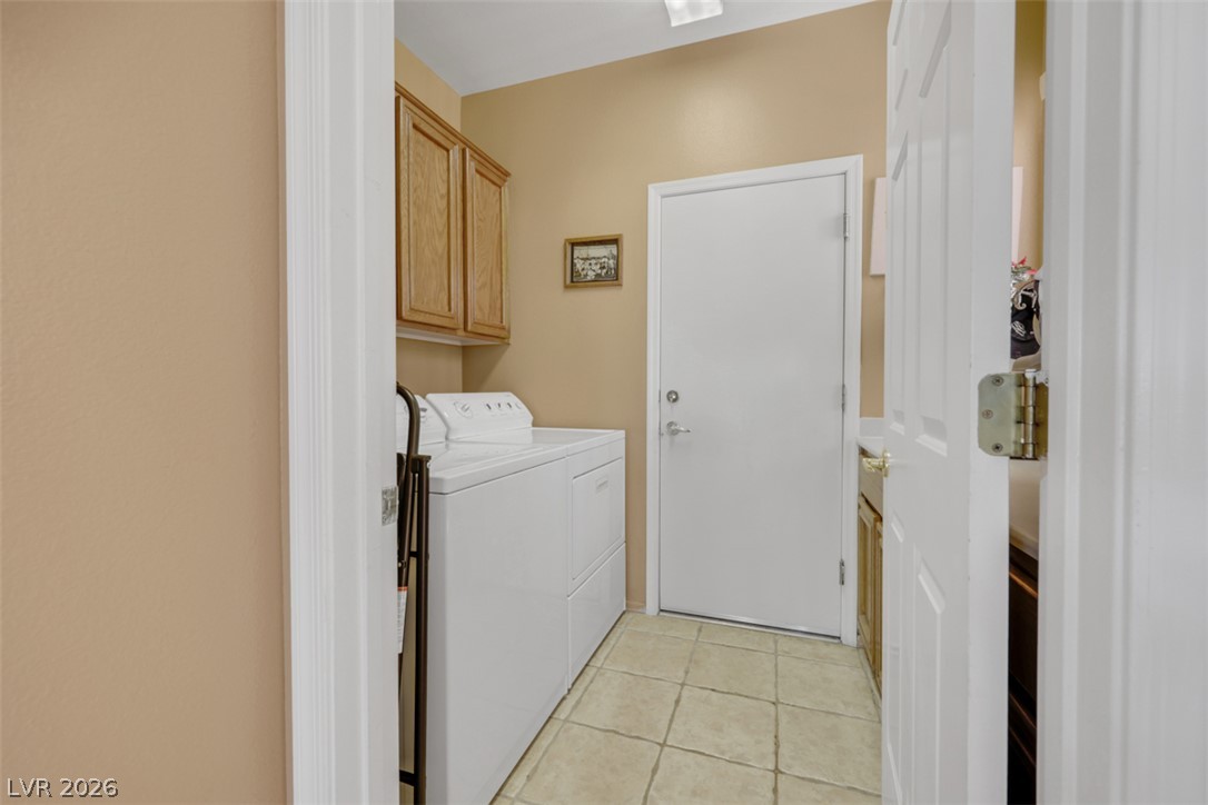 3050 Seaford Peak Drive Property Photo 48