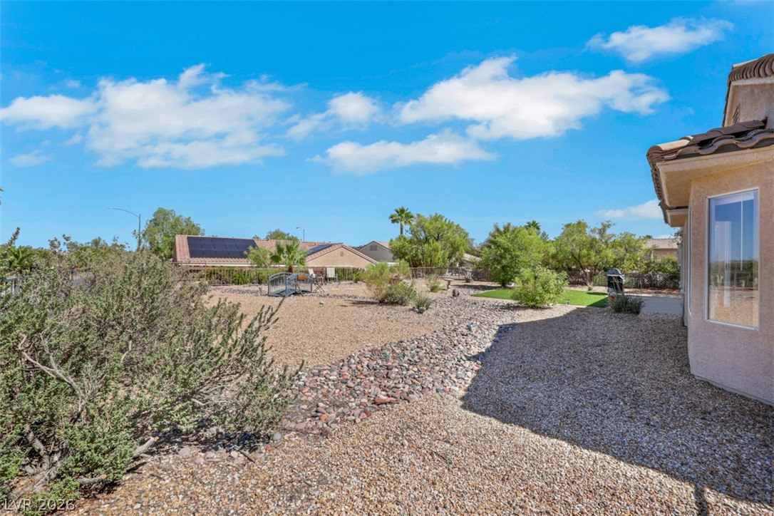 3050 Seaford Peak Drive Property Photo 52