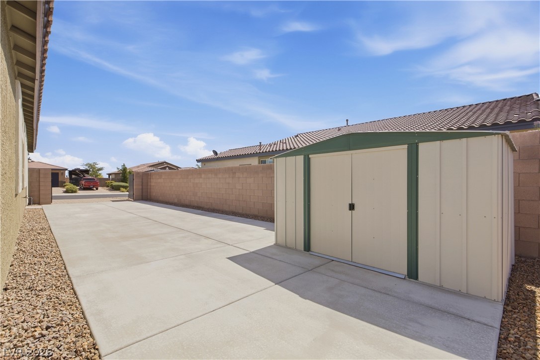 7345 Quaking Aspen Street Property Photo 48