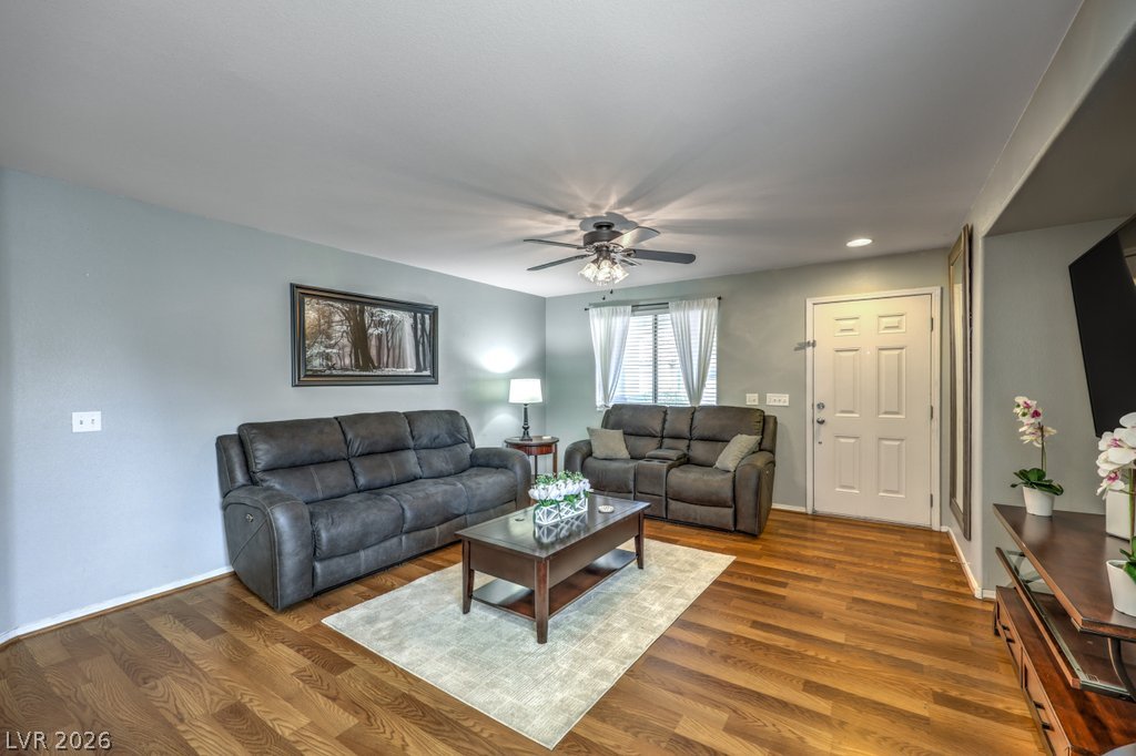 10669 Pueblo Springs Street Property Photo 7