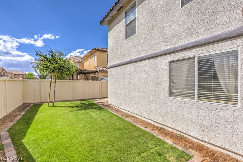 10669 Pueblo Springs Street Property Photo 30