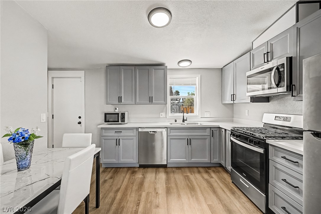 2891 Kolob Court Property Photo 8