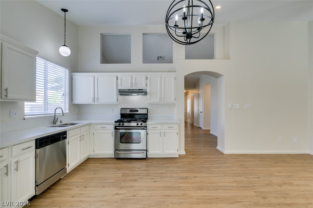 7749 Kasmere Falls Drive Property Photo 26