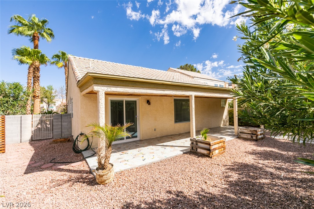 7749 Kasmere Falls Drive Property Photo 42