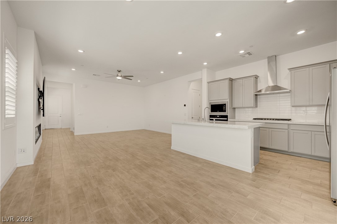108 Barkset Way Property Photo 4