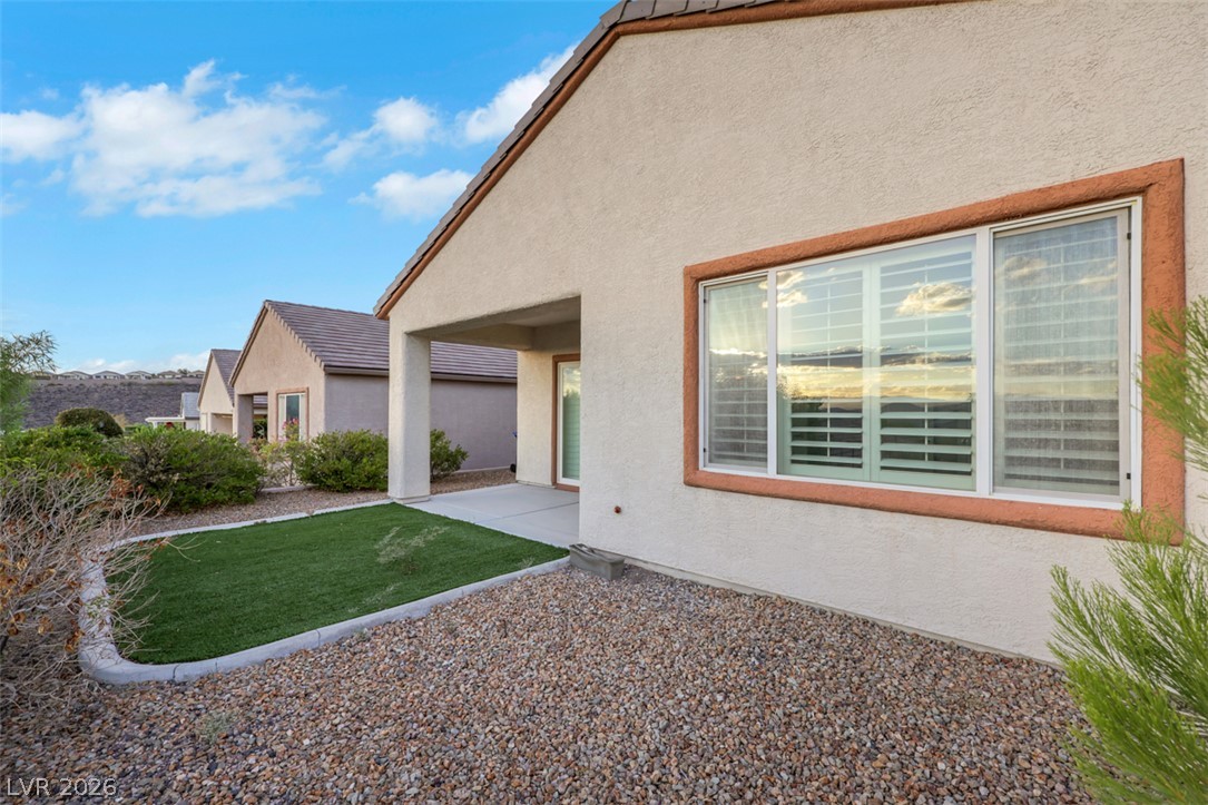 2557 Corvus Street Property Photo 31