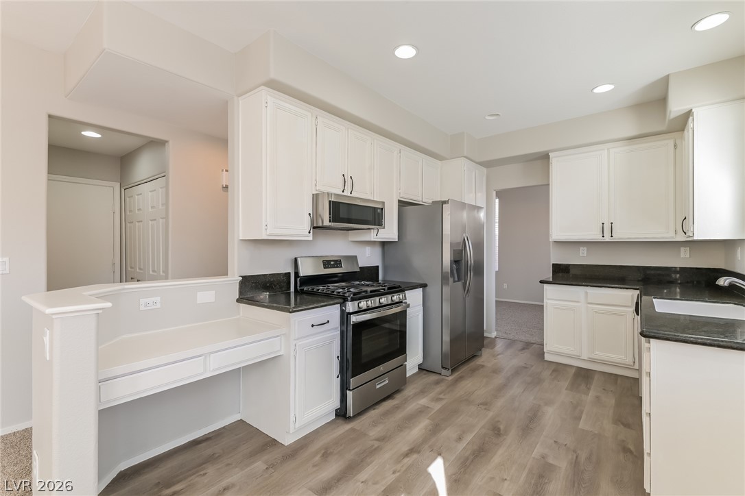 7917 Bonaventure Drive Property Photo 10