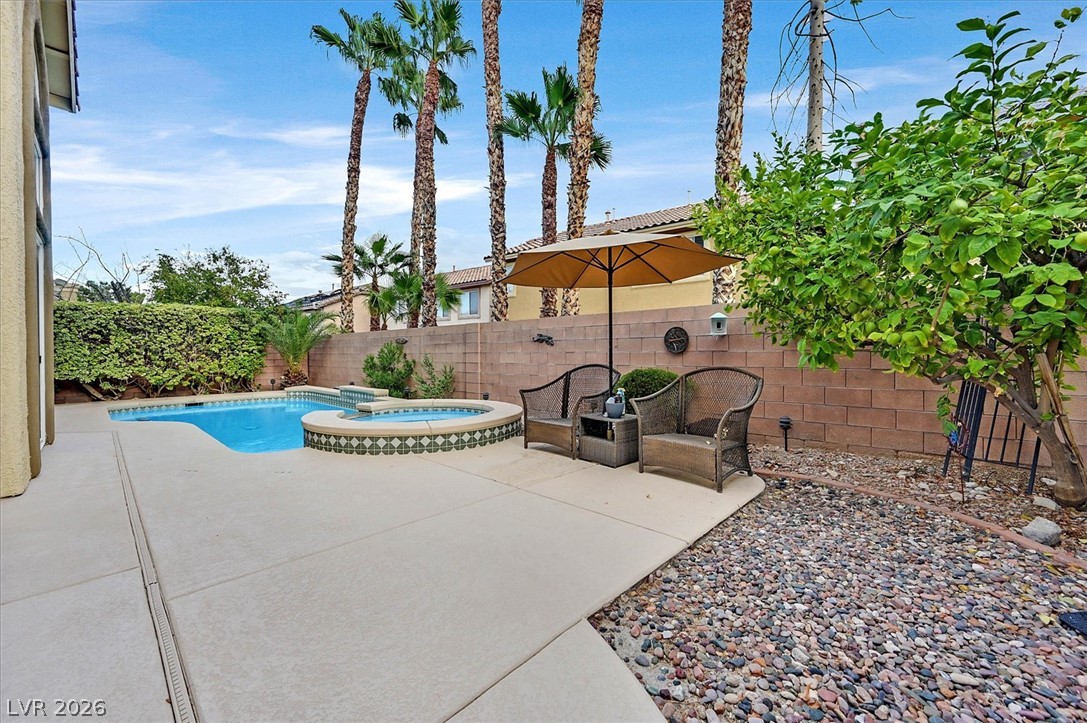 10721 Sapphire Vista Avenue Property Photo 5