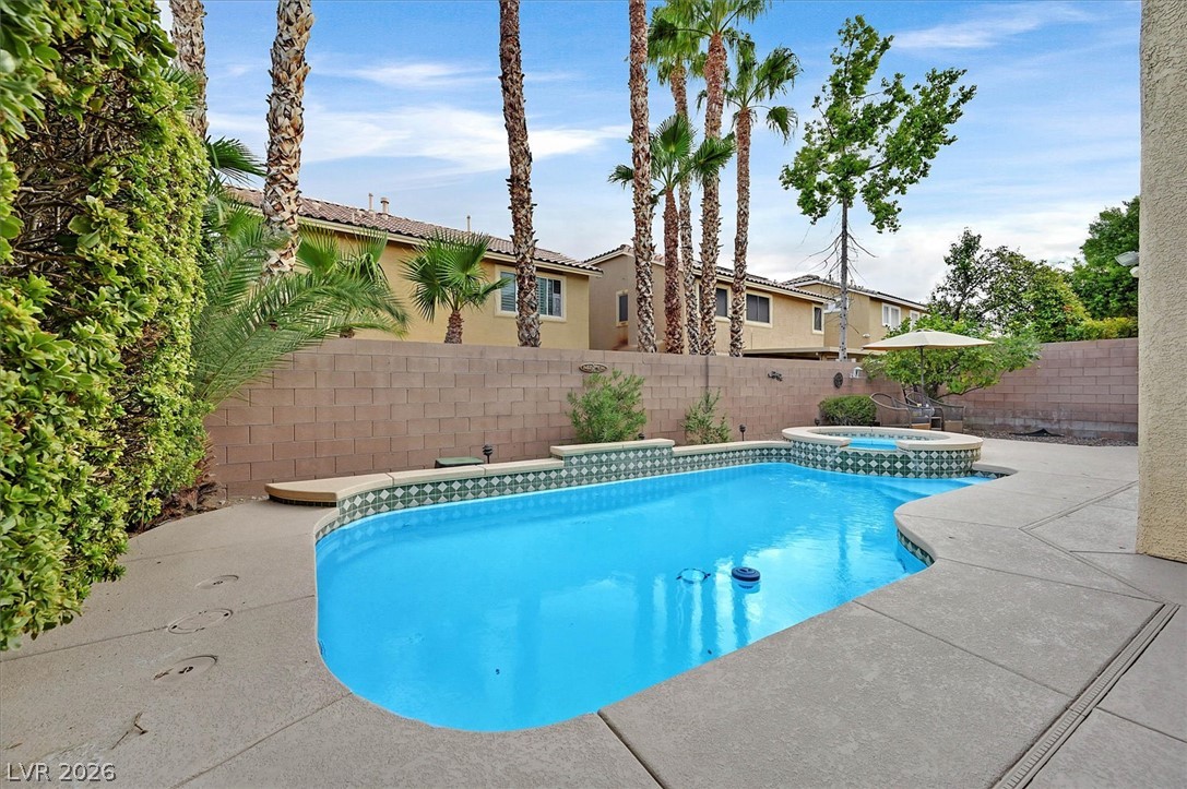 10721 Sapphire Vista Avenue Property Photo 7