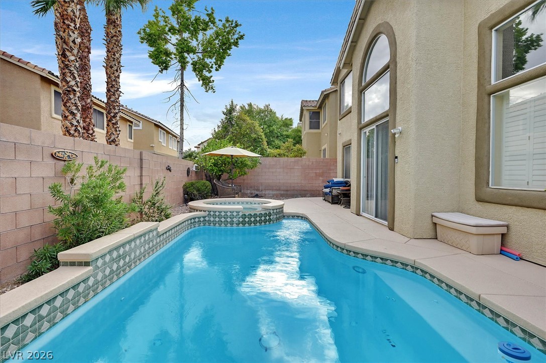 10721 Sapphire Vista Avenue Property Photo 10